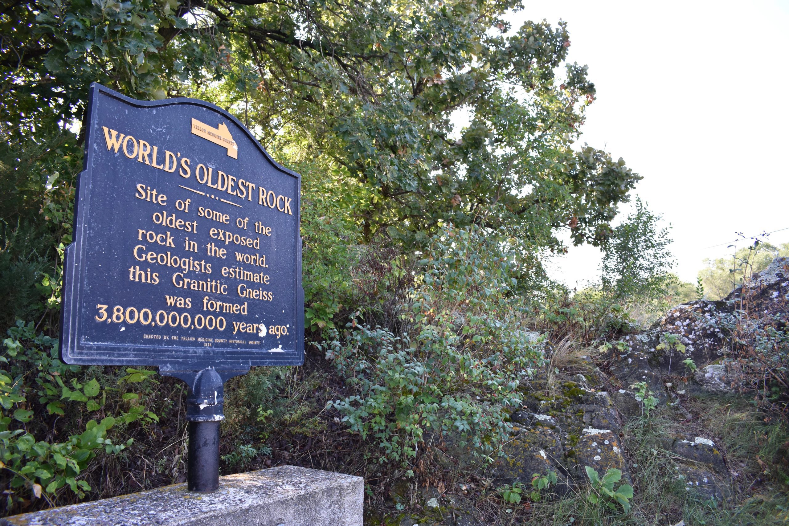 World's Oldest Rock plaque on left. Rocks on the right