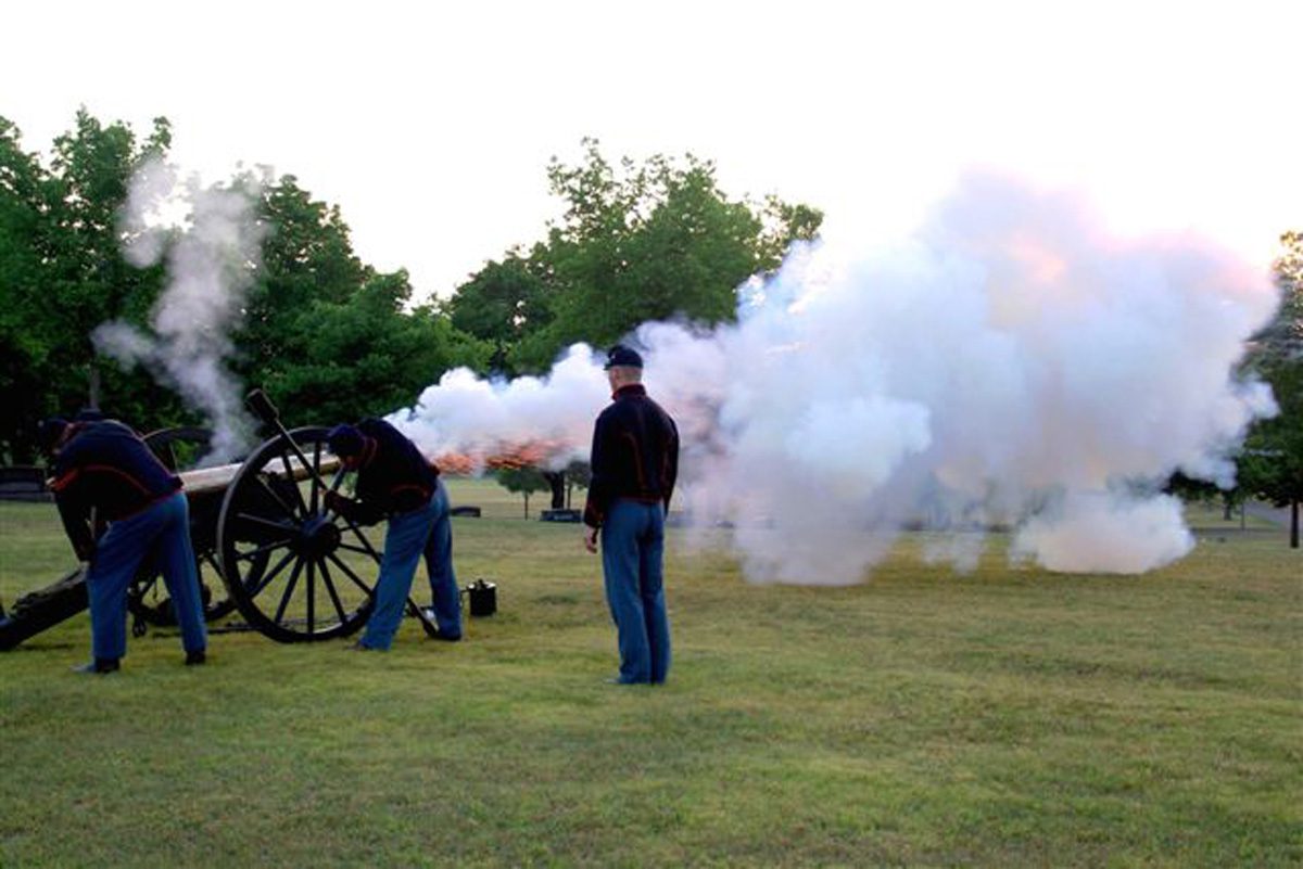 Fort Ridgely-cannon ball firing