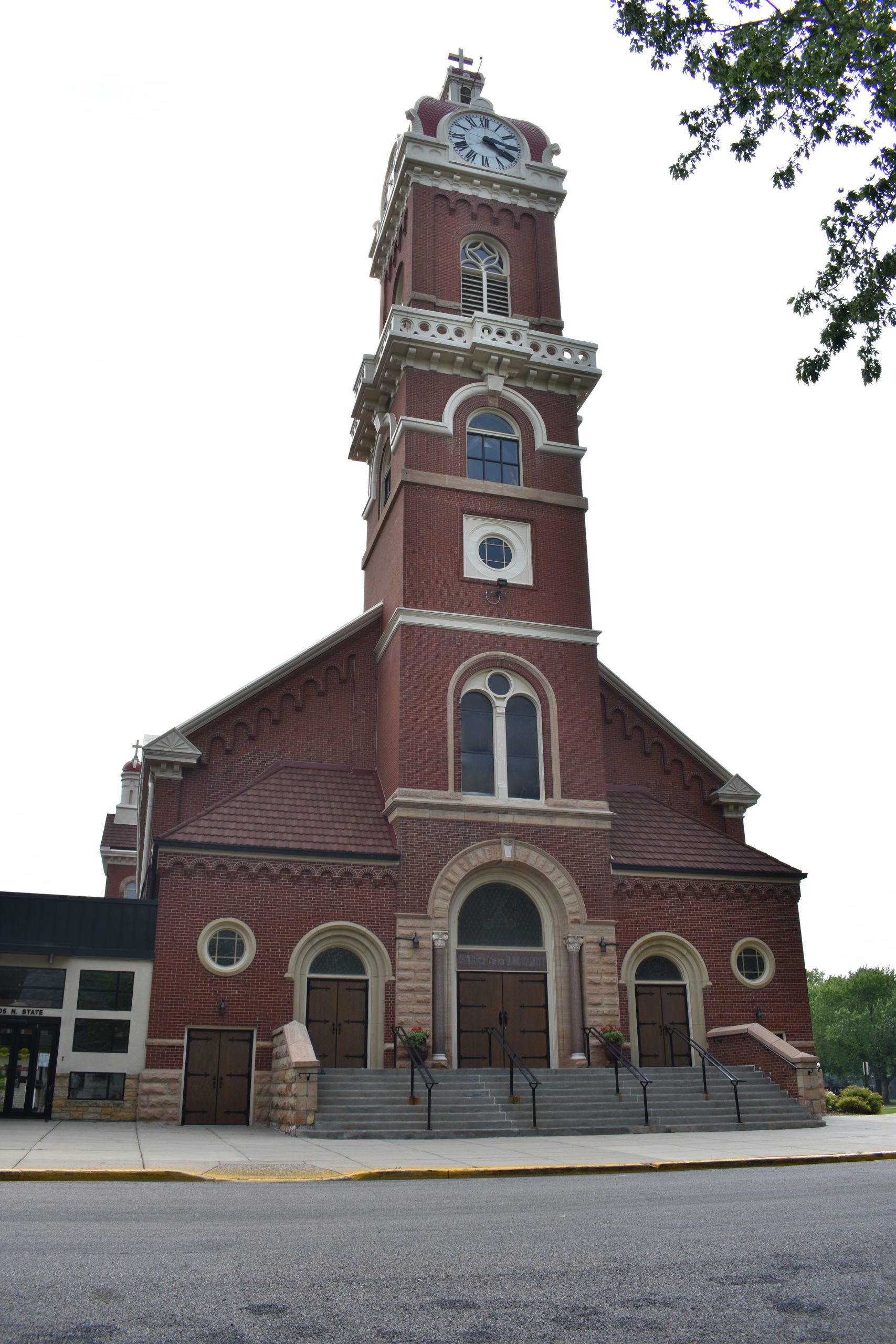 church exterior building